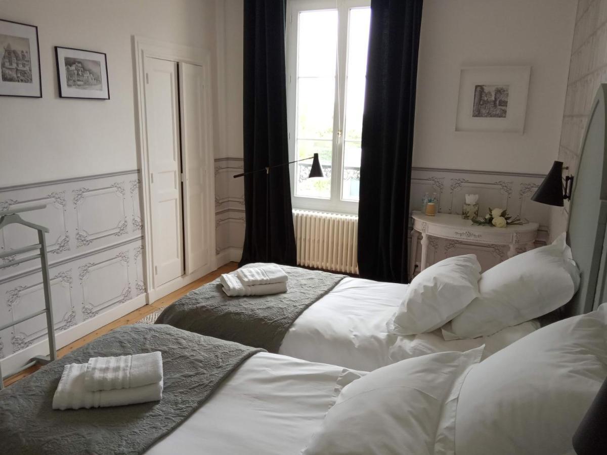 Bed and Breakfast Les Mariesis Osmanville Exterior foto